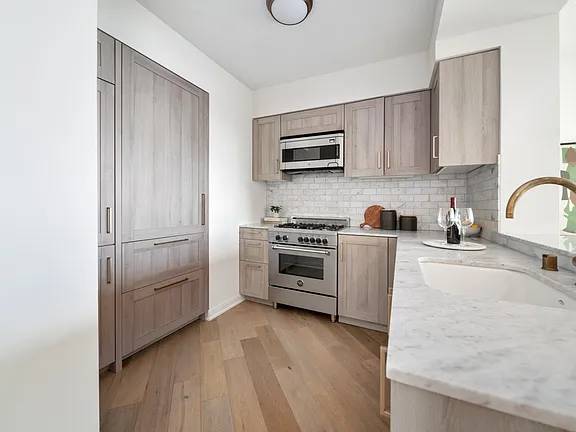 1BR/1BA Apartment · San Francisco photo 2