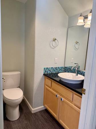 2BR/2BA Single Family House on Chambertin Dr · San Jose photo 3