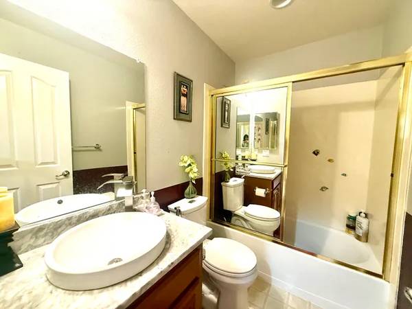 3BR/1BA Single Family House on Thornbury Ln · San Jose photo 3