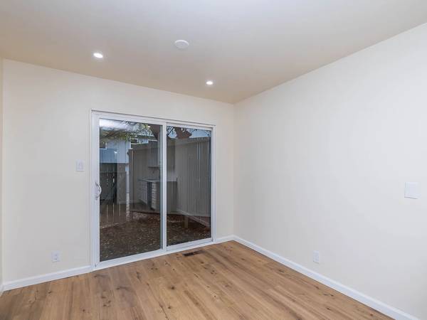 3BR/2BA Townhouse on Olema Rd · Fairfax photo 5