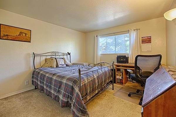 1BR/1BA Apartment on Rosedale Ave · Capitola photo 4