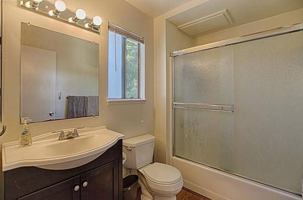 1BR/1BA Apartment on Rosedale Ave · Capitola photo 5