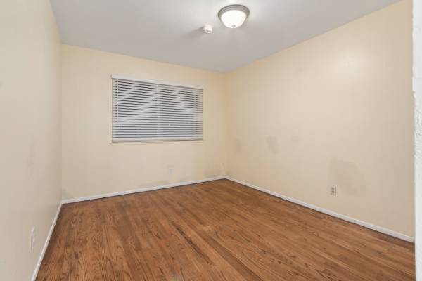 2BR/1BA Condo · Richmond photo 5