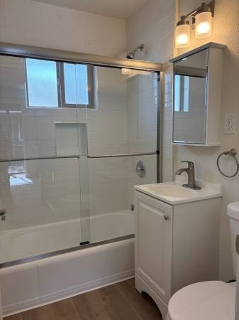 2BR/1BA Apartment on S 4th Street · San Jose photo 2