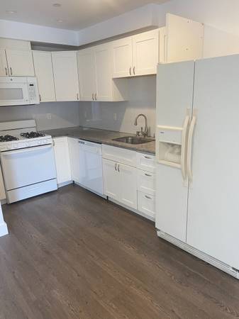 2BR/1BA Apartment on Geneva · San Francisco photo 2