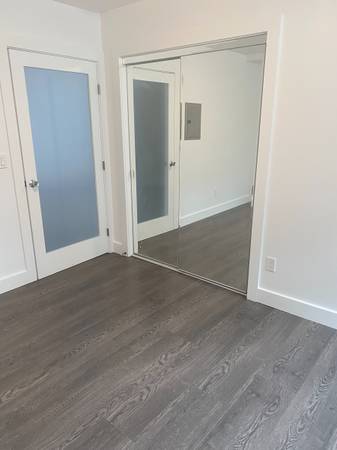 2BR/1BA Apartment on Geneva · San Francisco photo 4
