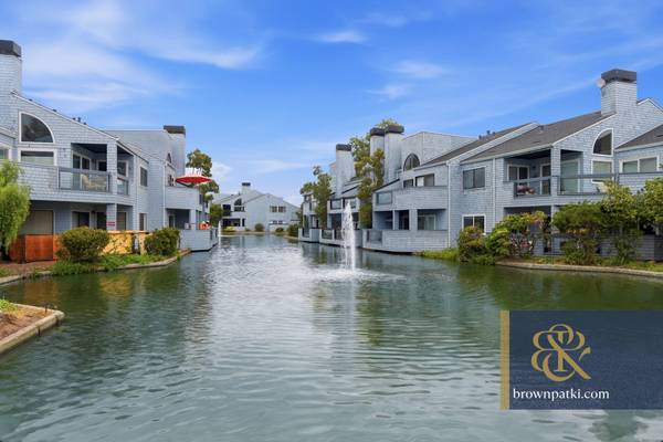2BR/1BA Condo on Eddystone Court · Redwood City photo 2