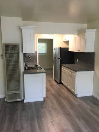 1BR/1BA Apartment on Haste St · Berkeley photo 3