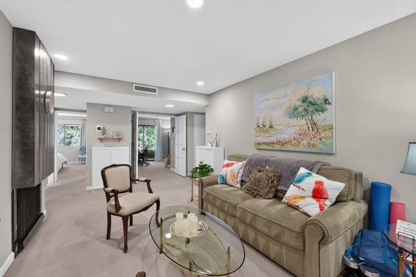 2BR/1BA Condo · Saratoga photo 5