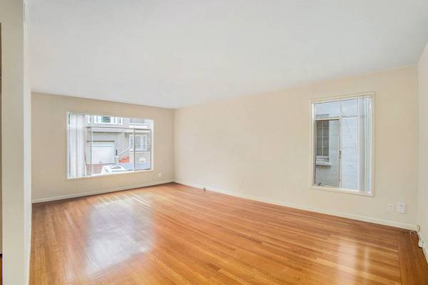 643 Beacon St #2 photo 4