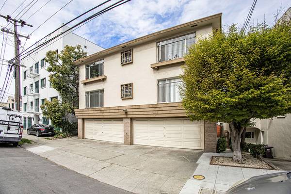 643 Beacon St #2 photo 2