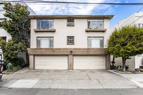 643 Beacon St #2 photo 4