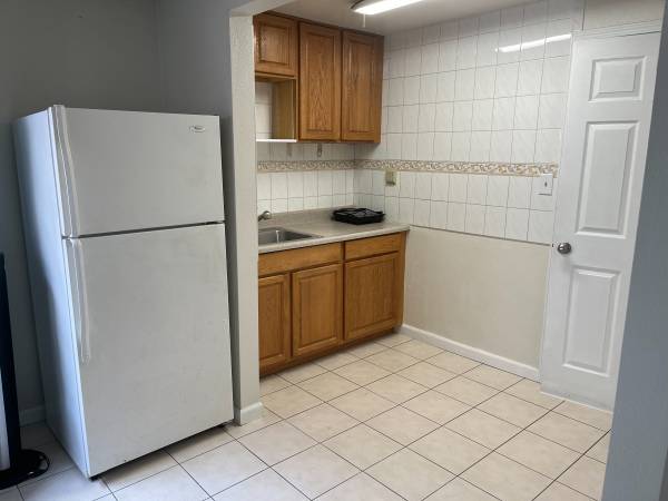 1BR/1BA Apartment · Santa Rosa photo 3