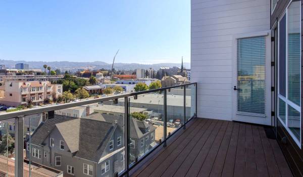 Apartments on 26th St · Oakland photo 3
