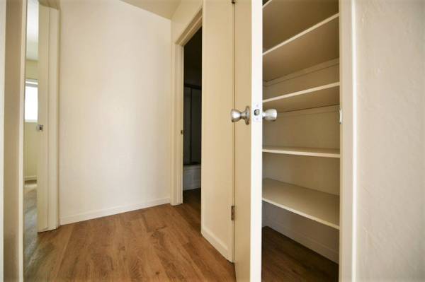 2514 College Avenue - Berkeley photo 4