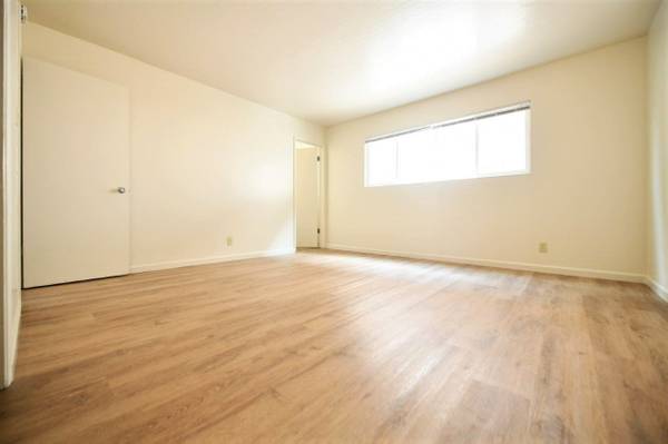 2514 College Avenue - Berkeley photo 3