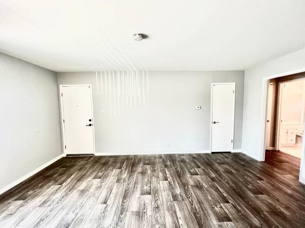 1BR/1BA Apartment · San Mateo photo 3