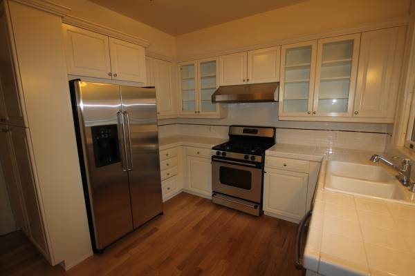 4BR/3BA Duplex · San Francisco photo 4