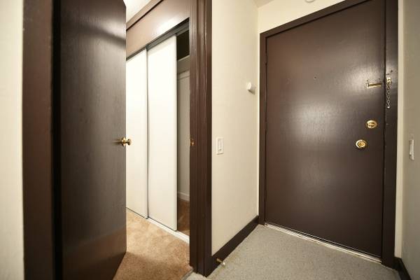 1BR/1BA Apartment on Piedmont Ave · Berkeley photo 2
