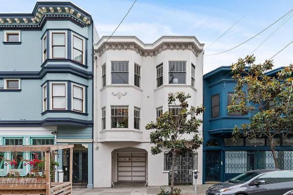 3BR/2BA Apartment · San Francisco photo 2