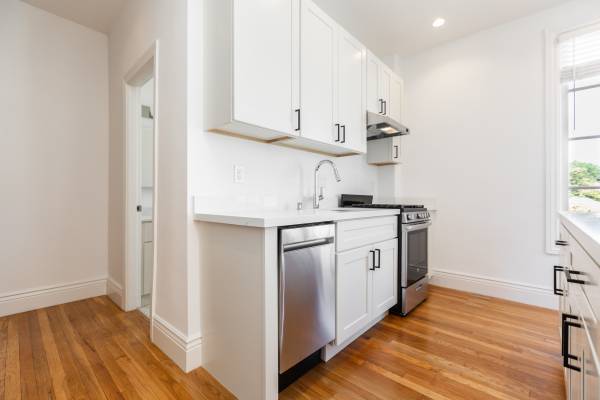 2BR/2BA Apartment on Powell · San Francisco photo 4
