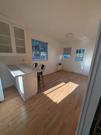 1BR/1BA Apartment · Freedom photo 3