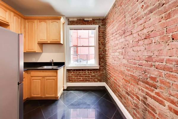1BR/1BA Apartment on 63rd Street Unit · San Francisco photo 4