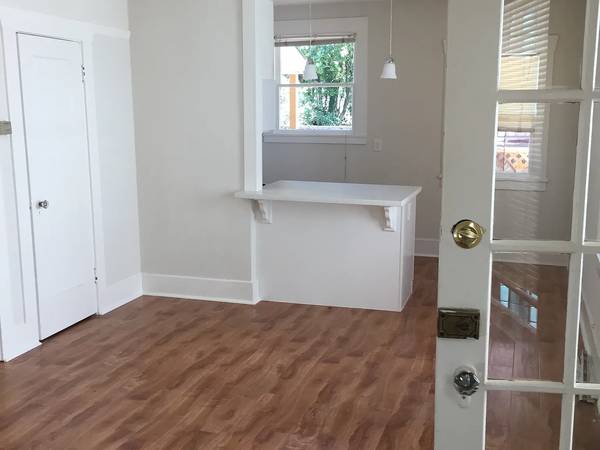 1BR/1BA Single Family House on Chestnut St · Alameda photo 3