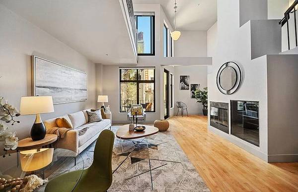 2BR/3BA Apartment · San Francisco photo 2