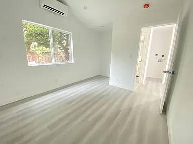 1BR/1BA In Law Adu on Barbara Ave · Mountain View photo 2