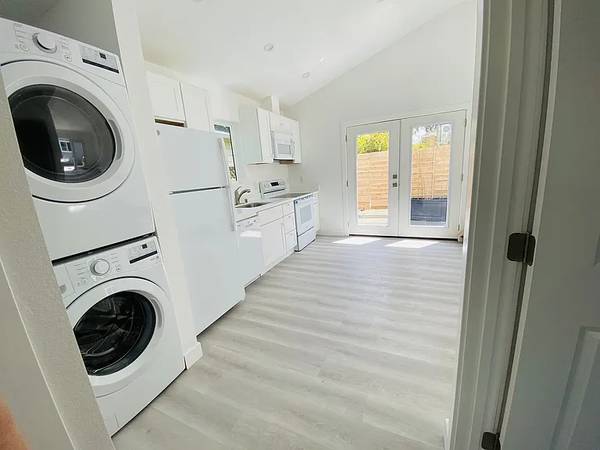 1BR/1BA In Law Adu on Barbara Ave · Mountain View photo 3