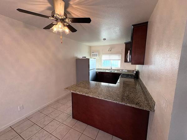 Luxury Victorian Rental: A Downtown San Jose Hidden Gem photo 3