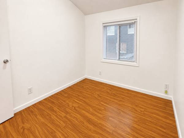 1BR/1BA Apartment · Daly City photo 5
