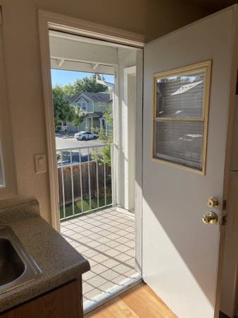 Creekside Village Apartments photo 5