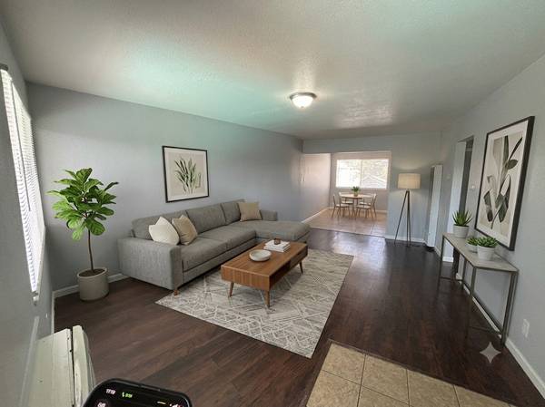 2BR/1BA Apartment on H Street · Antioch photo 5