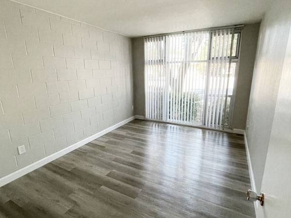 2BR/2BA Apartment on Lafayette Way · Santa Clara photo 4
