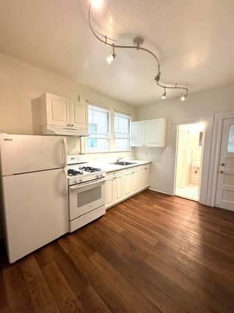 1BR/1BA Apartment on Chestnut Street · San Francisco photo 4