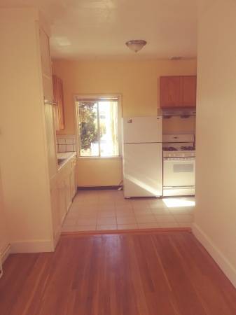 1988 California St Berkeley, CA 94703 photo 5