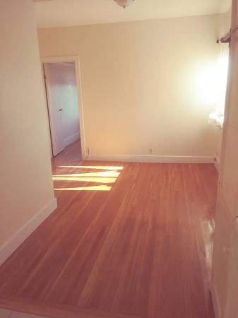 1988 California St Berkeley, CA 94703 photo 4