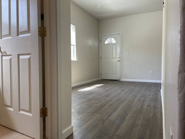 3BR/3BA Duplex · San Jose photo 5