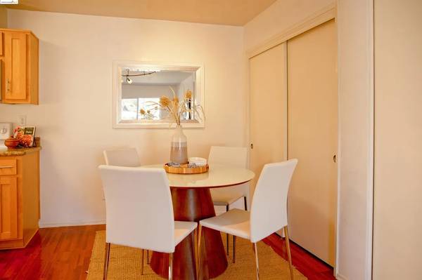 1BR/1BA Apartment on Marina Lakes Dr · Richmond photo 4