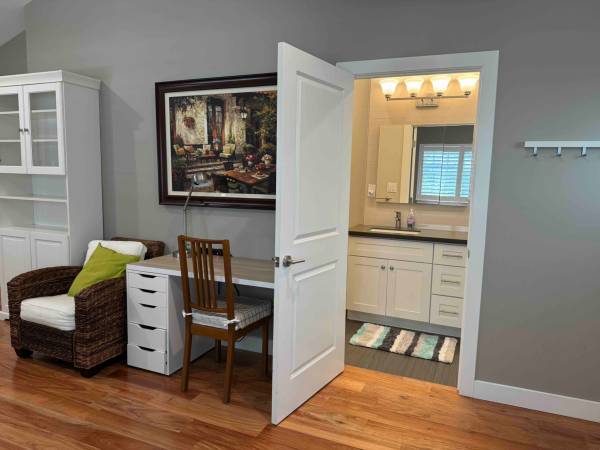 0BR/1BA In-Law · Sunnyvale photo 3