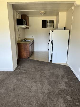 Apartments on Old Redwood Hwy · Santa Rosa photo 5