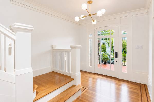 3BR/3BA Single Family House · San Francisco photo 3