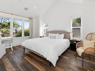 2BR/3BA Single Family House on 11th St · Montara photo 5