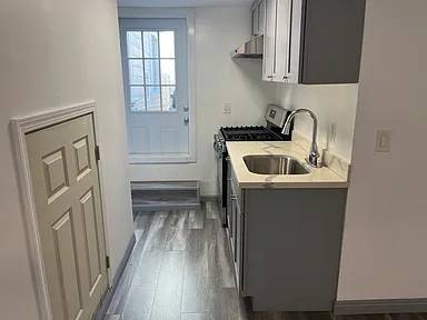 1BR/1BA Apartment on Greenwich St · San Francisco photo 3