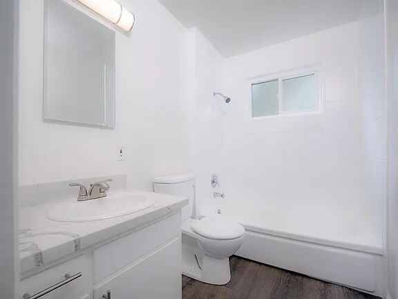 1941 California St Mountain View, CA 94040 photo 5