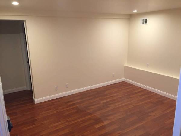 1BR/1BA In-Law · Emeryville photo 2