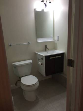 1BR/1BA In-Law · Emeryville photo 5