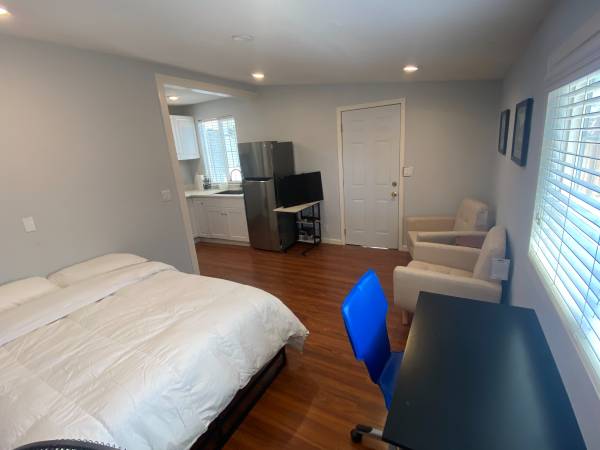 0BR/1BA In Law Adu · Sunnyvale photo 2